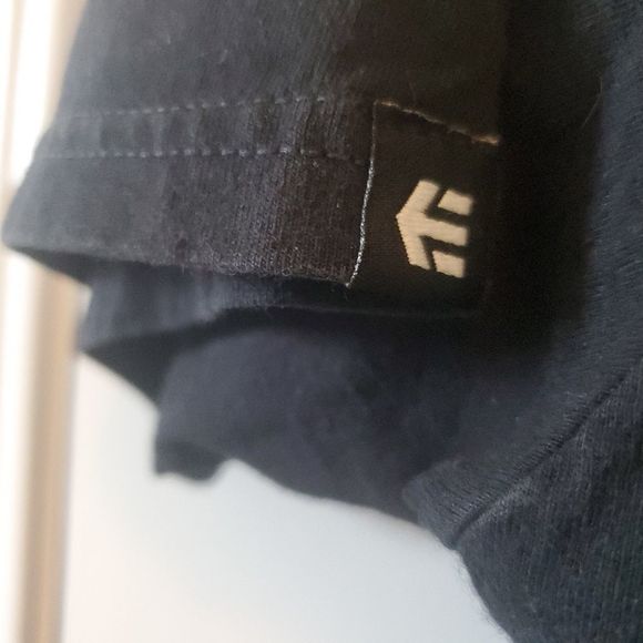 Etnies Black Tee Mens Medium - Picture 3 of 6